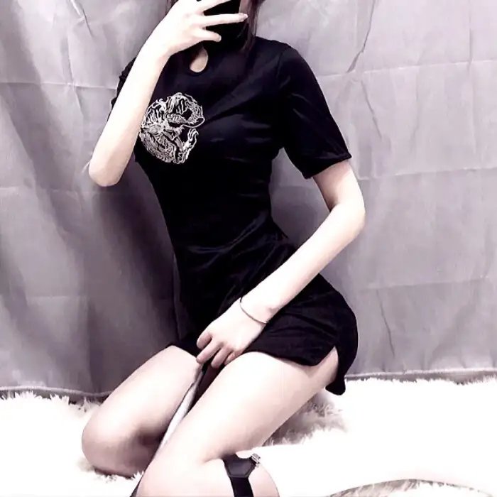 爱慕痴狂